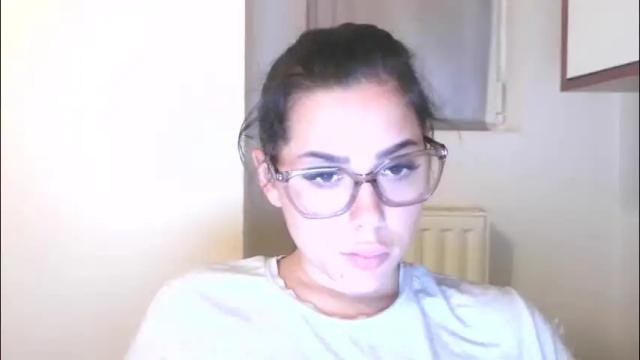 Image 7 of prettyjulliette Stream on Chaturbate on 3 days ago