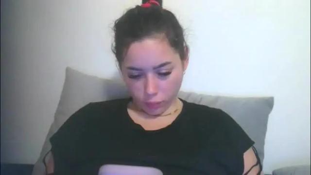 Image 3 of prettyjulliette Stream on Chaturbate on 1 month ago
