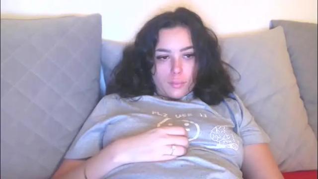 Image 3 of prettyjulliette Stream on Chaturbate on 20 days ago