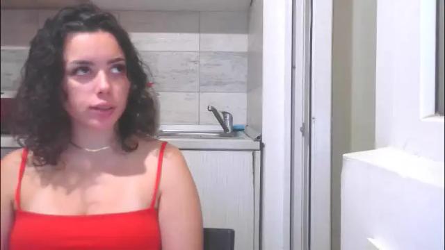 Image 3 of prettyjulliette Stream on Chaturbate on 12 days ago