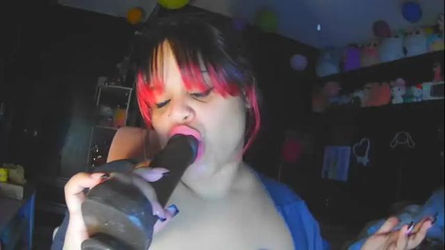 Thumbnail 3, prettykittymami69's Stream at Chaturbate, 6 months ago