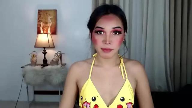 Image 6 of prettylittlesuckerr Stream on Chaturbate on 15 months ago
