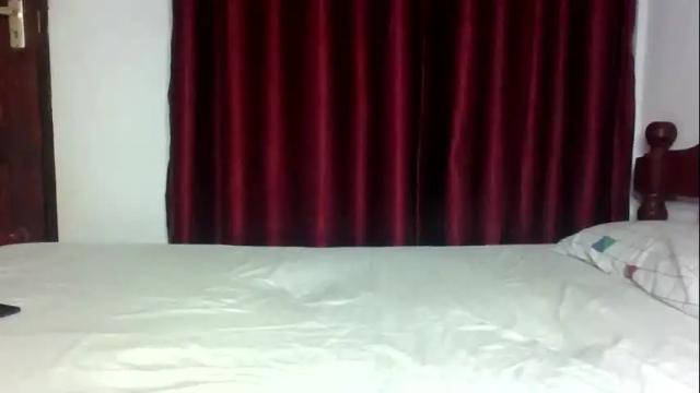 Image 7 of prettymelly_ Stream on Chaturbate on 9 days ago