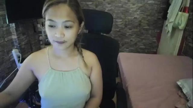 Image 7 of prettynaughty0927 Stream on Chaturbate on 24 months ago