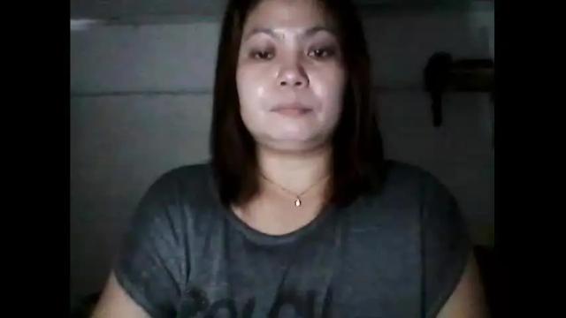 Image 4 of prettypeach_81 Stream on Chaturbate on 15 months ago