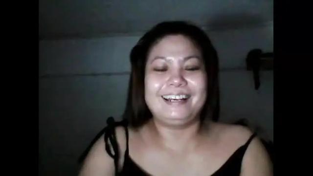 Image 10 of prettypeach_81 Stream on Chaturbate on 15 months ago