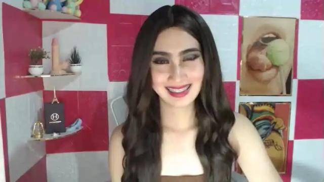 Image 11 of prettypetite02 Stream on Chaturbate on 21 months ago