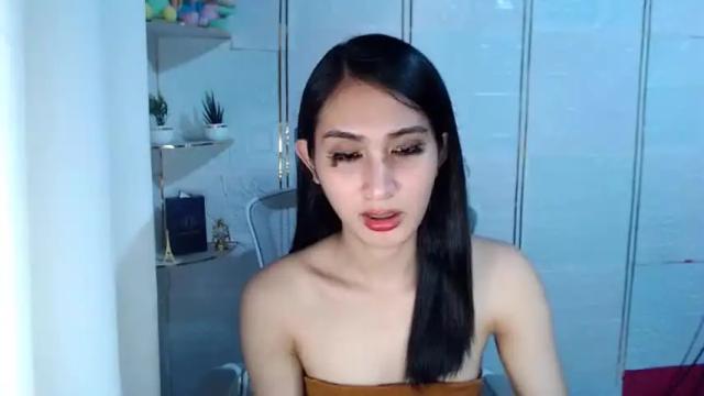 Image 4 of prettypetite02 Stream on Chaturbate on 19 months ago