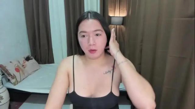 Image 3 of prettypetiteashley Stream on Chaturbate on 1 month ago