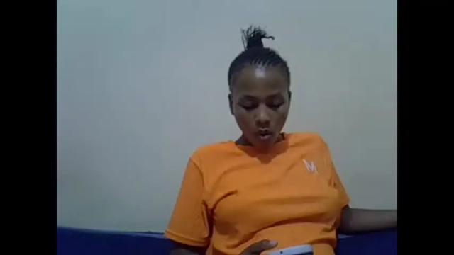 Image 10 of prettyqueenn1 Stream on Chaturbate on 8 months ago