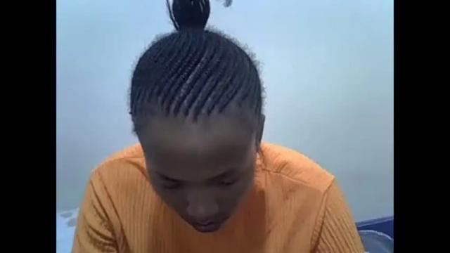 Image 3 of prettyqueenn1 Stream on Chaturbate on 8 months ago