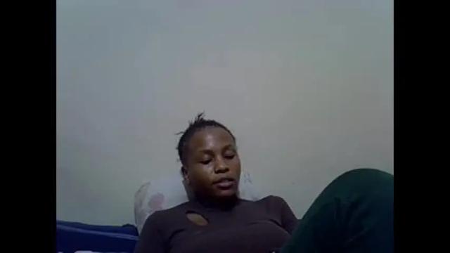 Image 3 of prettyqueenn1 Stream on Chaturbate on 8 months ago