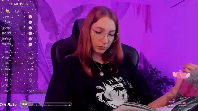 Image 11 of prettyreckess Stream on Chaturbate on 1 month ago