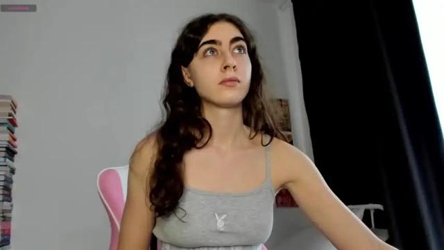 Image 11 of prettysomething Stream on Chaturbate on 14 months ago