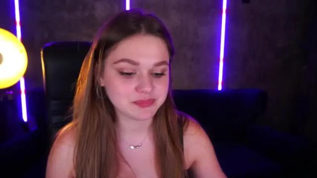 Image 10 of prettyuagirls Stream on Chaturbate on 19 months ago