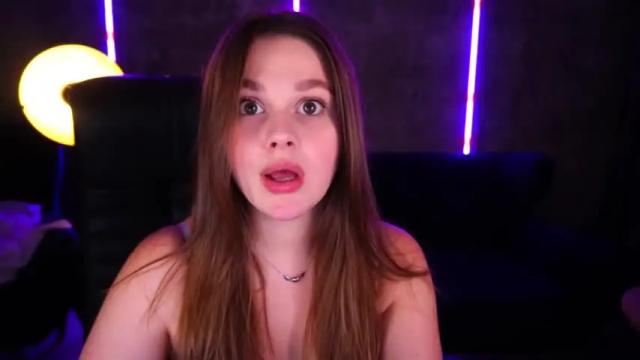 Image 4 of prettyuagirls Stream on Chaturbate on 19 months ago