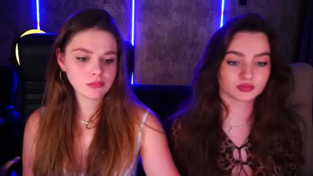 Image 12 of prettyuagirls Stream on Chaturbate on 19 months ago