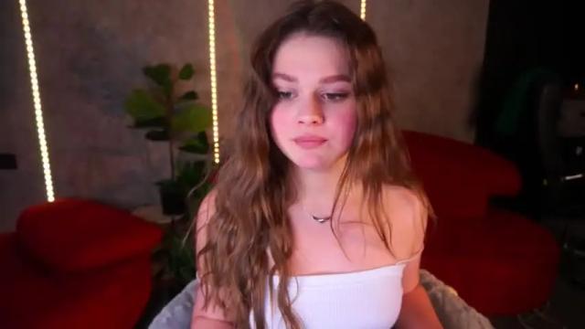 Image 11 of prettyuagirls Stream on Chaturbate on 17 months ago