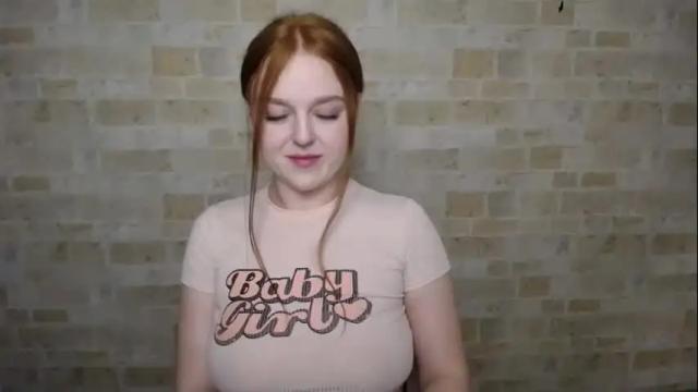 Image 12 of prettyvalerii_ Stream on Chaturbate on 8 days ago