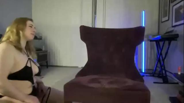 Image 12 of primaldelilah Stream on Chaturbate on 16 months ago