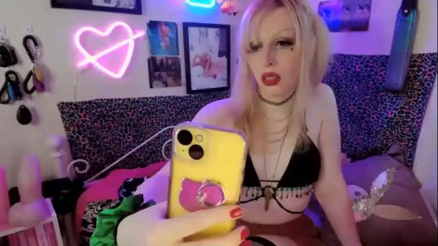 Image 6 of princess_bunni Stream on Chaturbate on 18 months ago