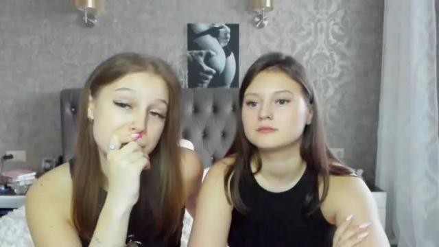 Image 3 of princess_girlss Stream on Chaturbate on 20 months ago