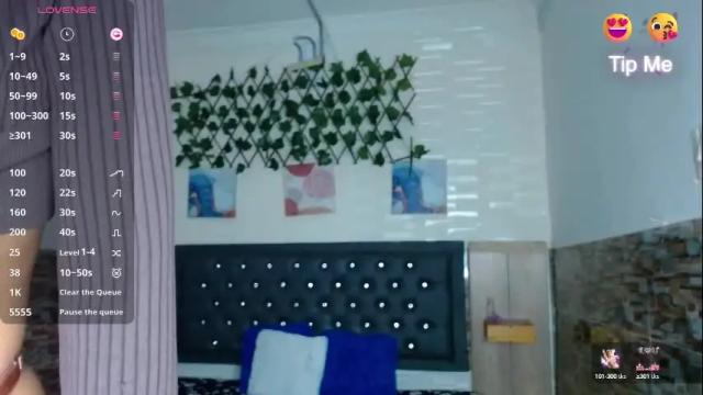 Image 10 of princess_martinez Stream on Chaturbate on 12 days ago