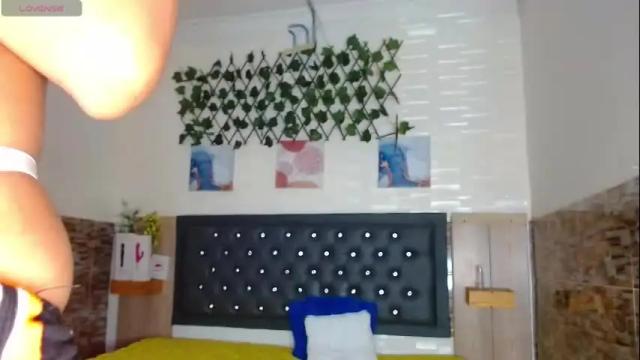 Image 12 of princess_martinez Stream on Chaturbate on 5 days ago