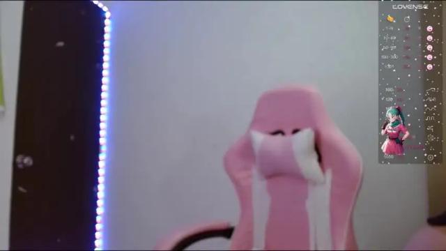 Thumbnail 1, princess_nahia23's Stream at Chaturbate, 17 months ago