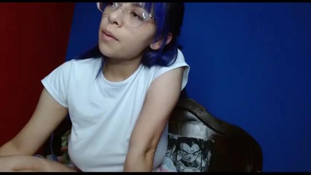 Image 7 of princess_nahia23 Stream on Chaturbate on 17 months ago