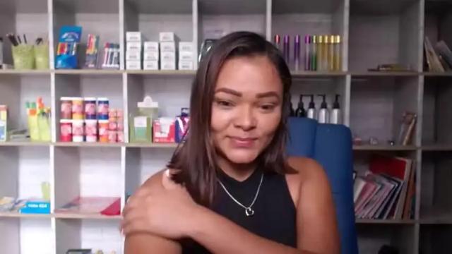 Image 3 of princess_odette Stream on Chaturbate on 18 months ago