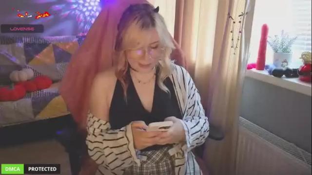 Image 4 of princess_sofiee Stream on Chaturbate on 1 month ago