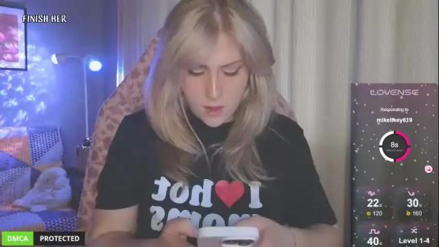 Image 3 of princess_sofiee Stream on Chaturbate on 27 days ago