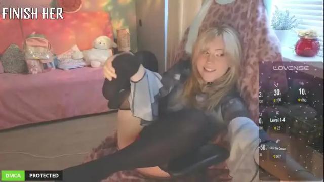 Image 2 of princess_sofiee Stream on Chaturbate on 12 days ago