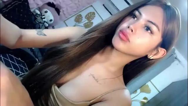 Image 3 of princess_stellaxx Stream on Chaturbate on 2 months ago