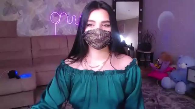 Image 4 of princessamira1 Stream on Chaturbate on 14 months ago