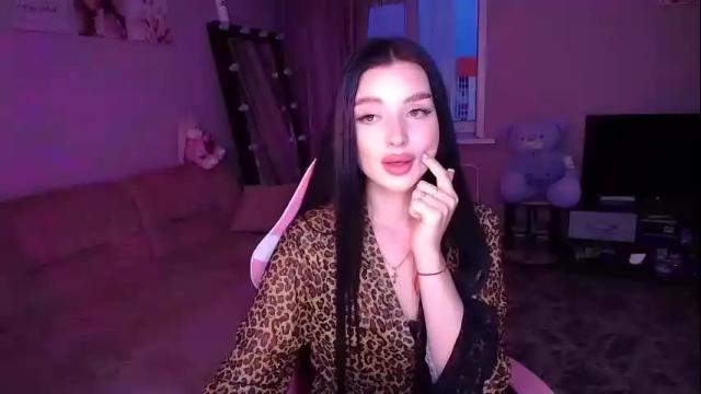 Image 6 of princessamira1 Stream on Chaturbate on 3 months ago