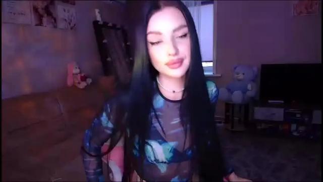 Image 3 of princessamira1 Stream on Chaturbate on 3 months ago