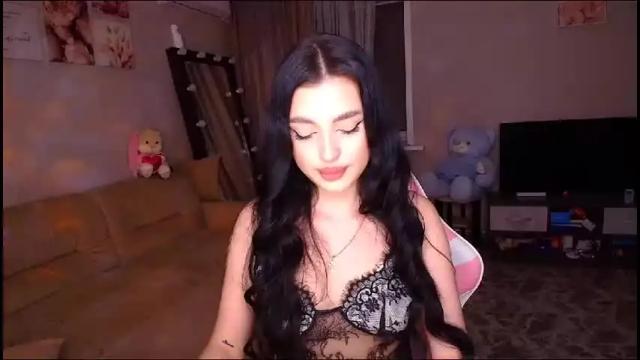 Image 7 of princessamira1 Stream on Chaturbate on 2 months ago