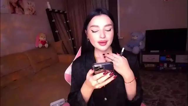 Image 10 of princessamira1 Stream on Chaturbate on 2 months ago