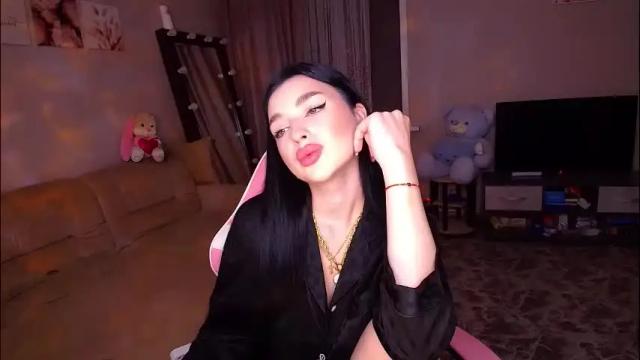 Image 11 of princessamira1 Stream on Chaturbate on 2 months ago