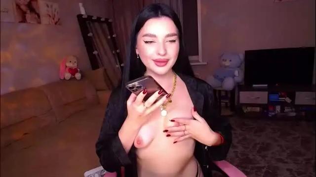 Image 12 of princessamira1 Stream on Chaturbate on 2 months ago