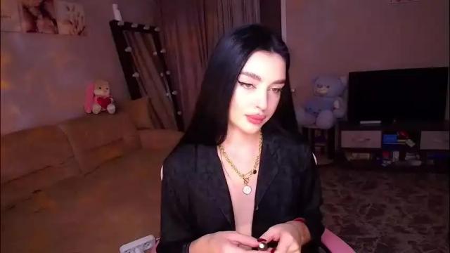 Image 7 of princessamira1 Stream on Chaturbate on 2 months ago