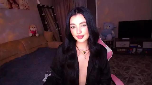 Image 11 of princessamira1 Stream on Chaturbate on 2 months ago