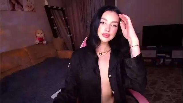 Image 8 of princessamira1 Stream on Chaturbate on 2 months ago