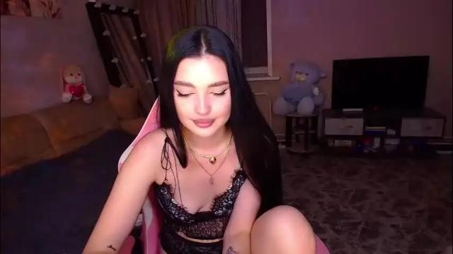 Image 7 of princessamira1 Stream on Chaturbate on 2 months ago