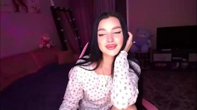 Image 12 of princessamira1 Stream on Chaturbate on 2 months ago