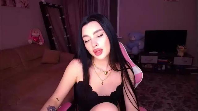 Image 10 of princessamira1 Stream on Chaturbate on 29 days ago