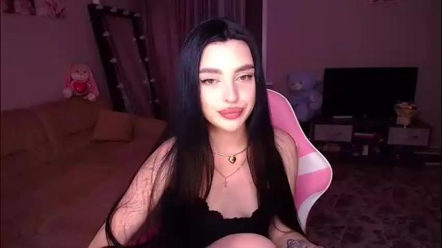 Image 6 of princessamira1 Stream on Chaturbate on 29 days ago