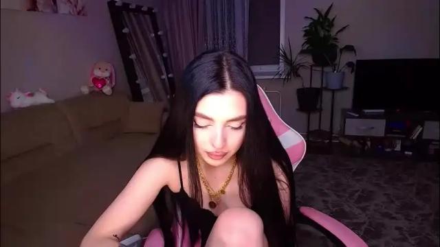 Image 3 of princessamira1 Stream on Chaturbate on 1 day ago